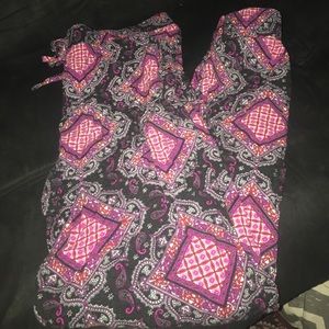 ✨ENTIRE CLOSET BUY 1 GET 1 FREE! ✨